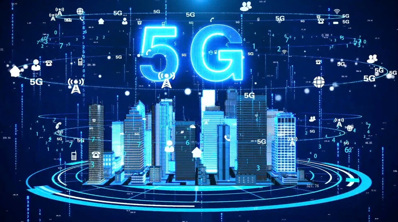 Hợp Thành Thịnh - Công Nghệ 2025: Sự Bùng Nổ Của Mạng 5G Và AI 