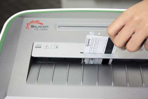 Máy hủy tài liệu Silicon PS-1200C
