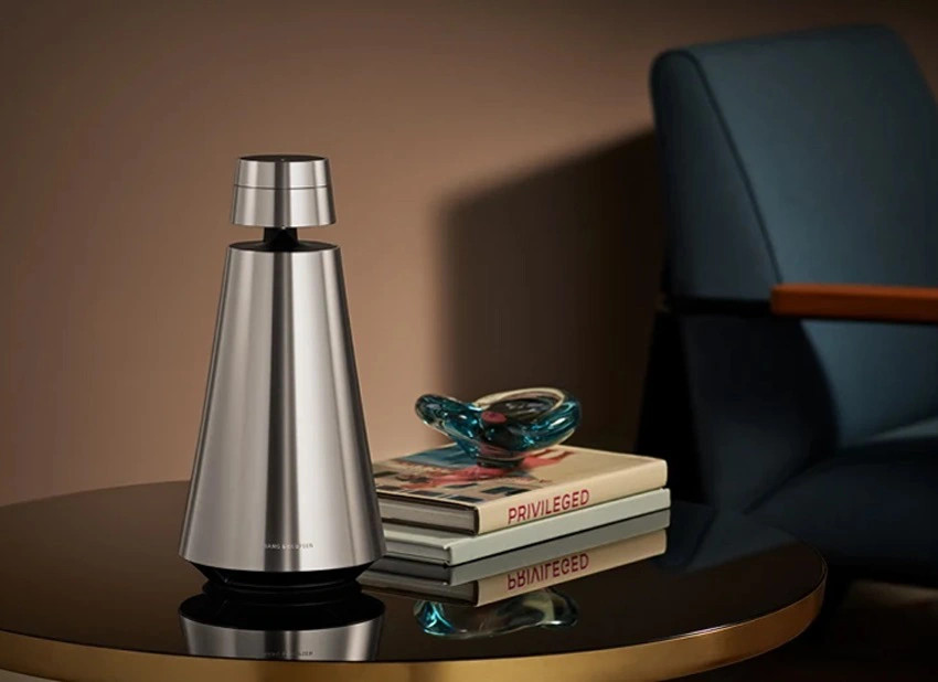 Mặt trước loa Bang & Olufsen BeoSound 1